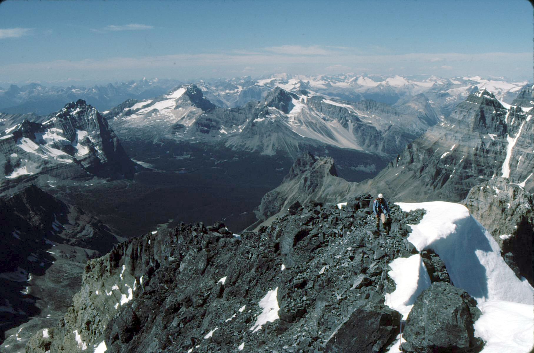 Wiwaxy Gap Mt. Hungabee Lake O'Hara Mt. Huber Odaray Mtn.
